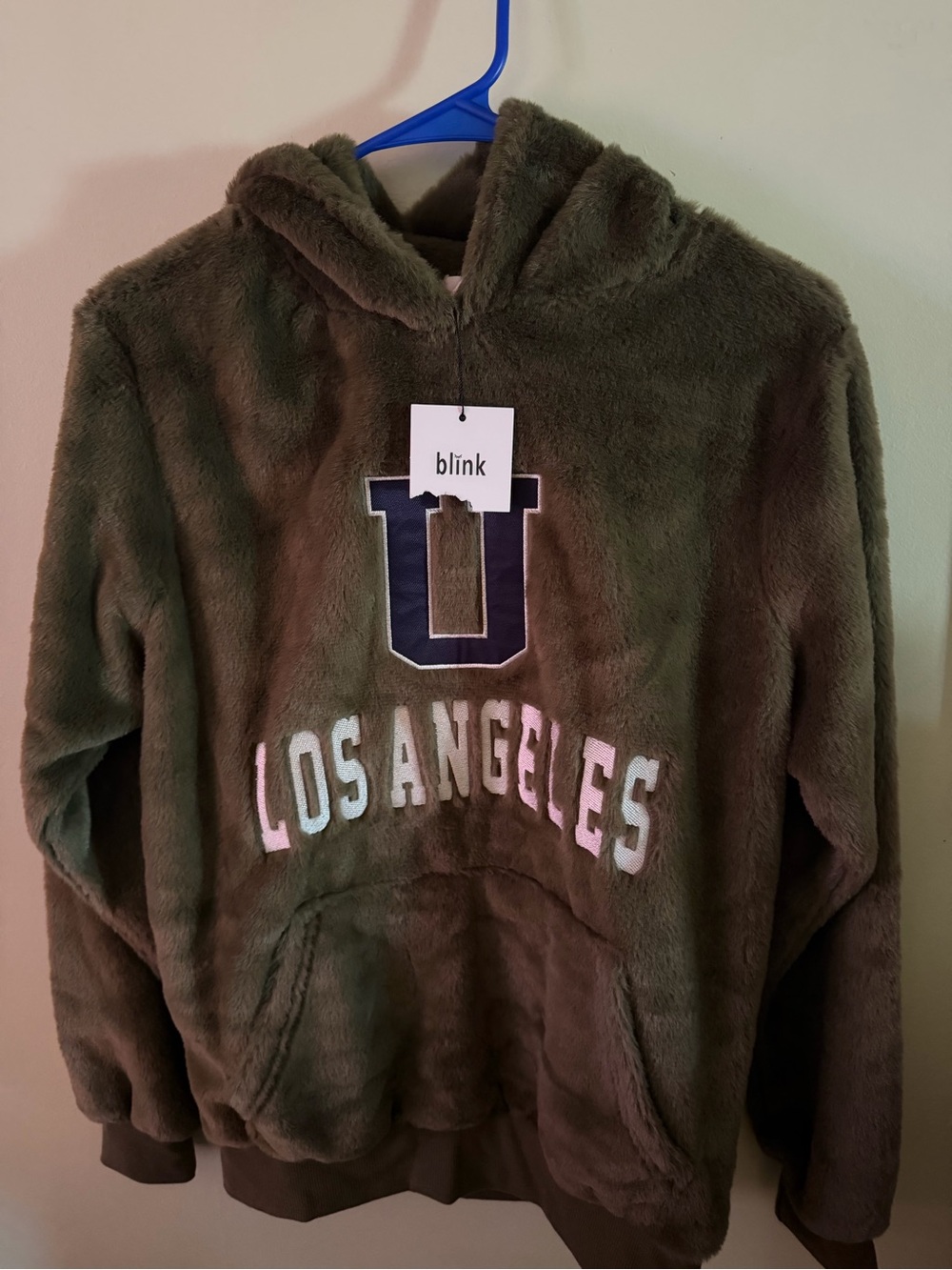 Link Olive Plush Crewneck Hoodie with 'Los Angeles' Applique